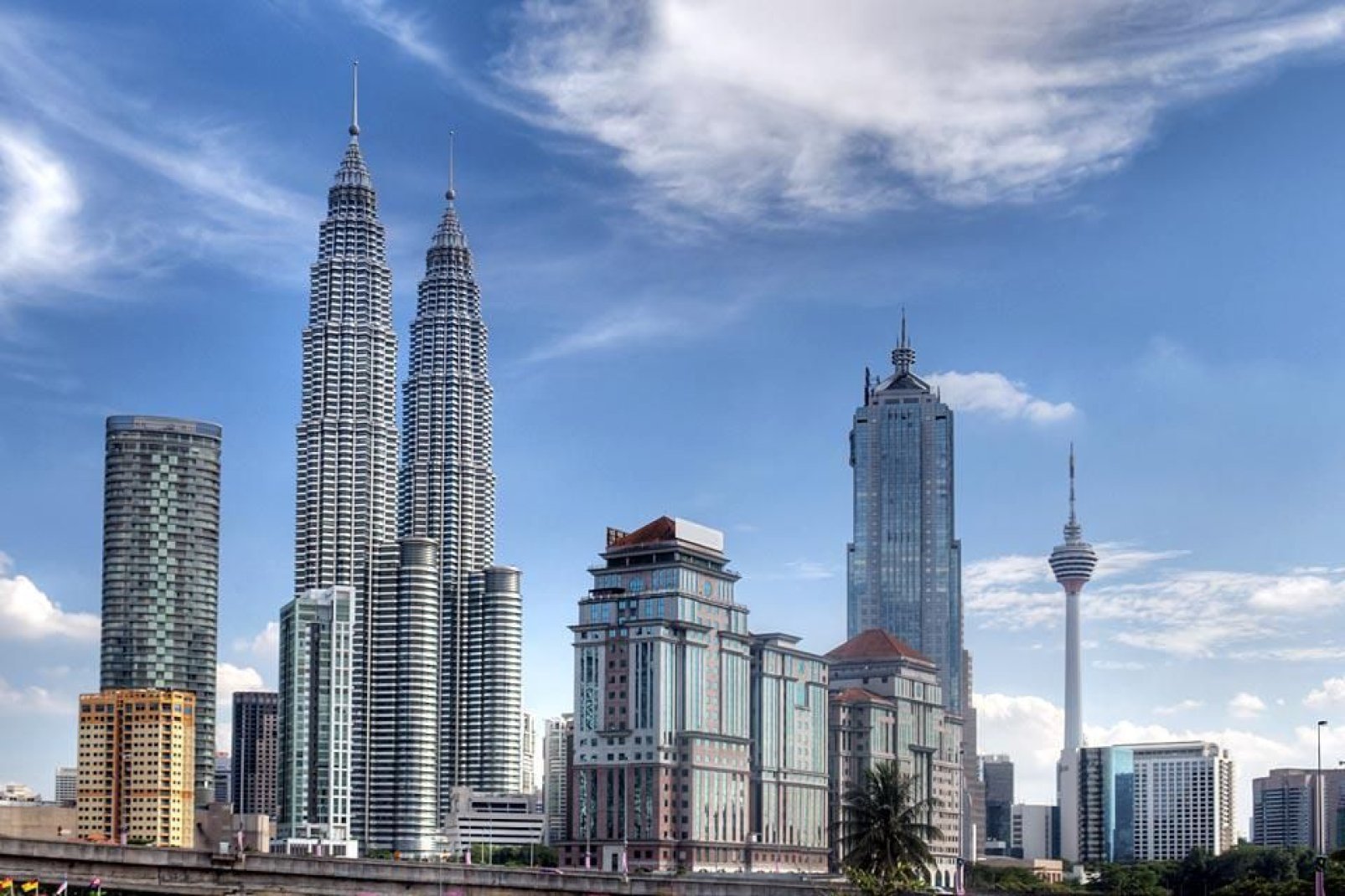 Las torres Petronas, construidas entre 1993 y 1998, se han convertido en un símbolo de la ciudad.