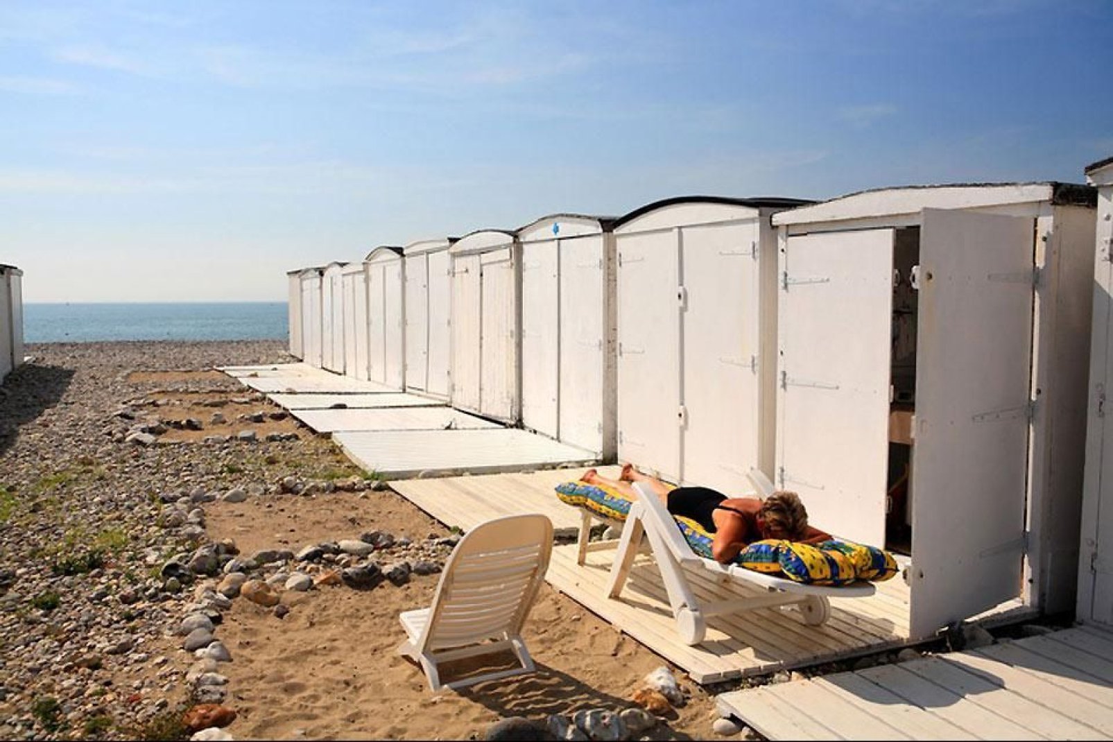 The beach cabanas of Le Havre have contributed to the city's reputation. Ever since they were created, they have inspired many painters.