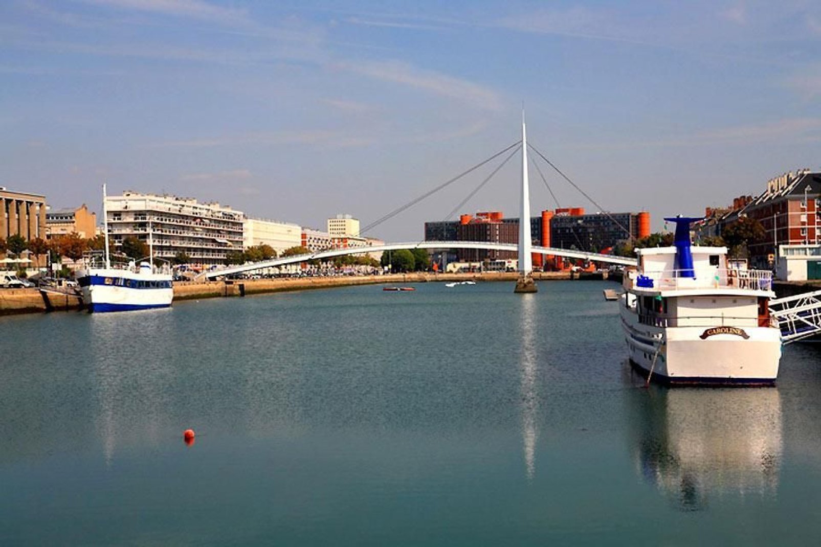 It is France's second largest port in terms of size, and its first in terms of the value of the goods treated. Next to the citadel you will find a small fishing port.