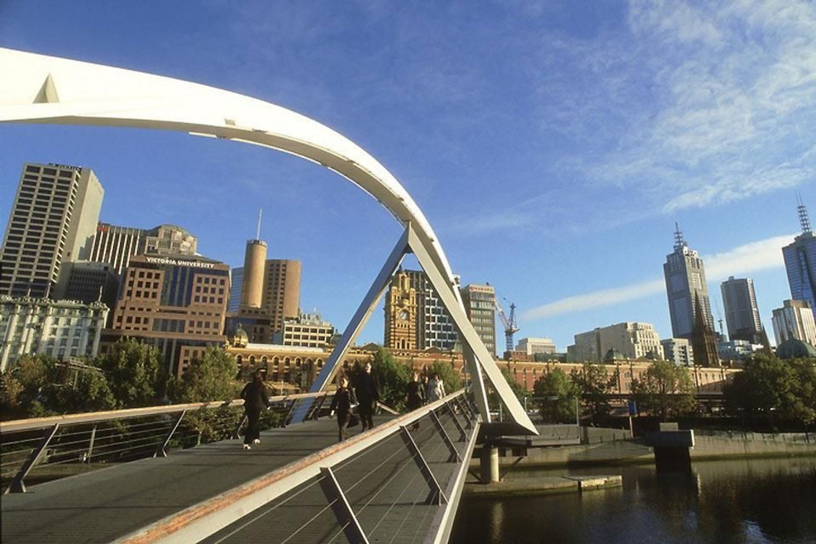 The Yarra river cuts across the city of Melbourne.