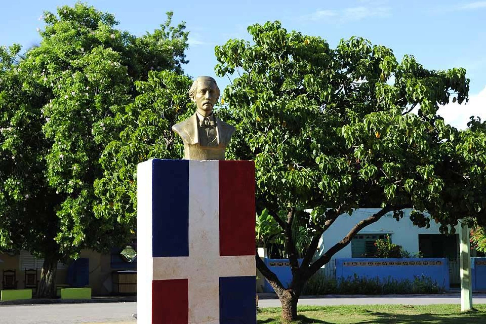 Uno dei padri fondatori della Repubblica dominicana, onnipresente nel paese.