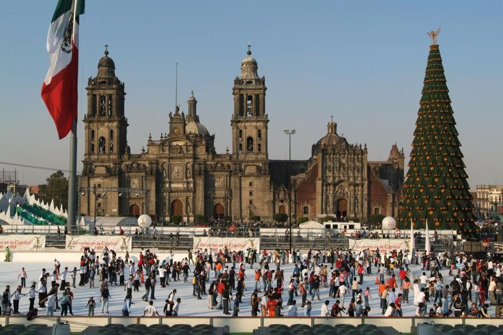 Située sur la place centrale, la cathédrale est la plus grande d'Amérique Latine.