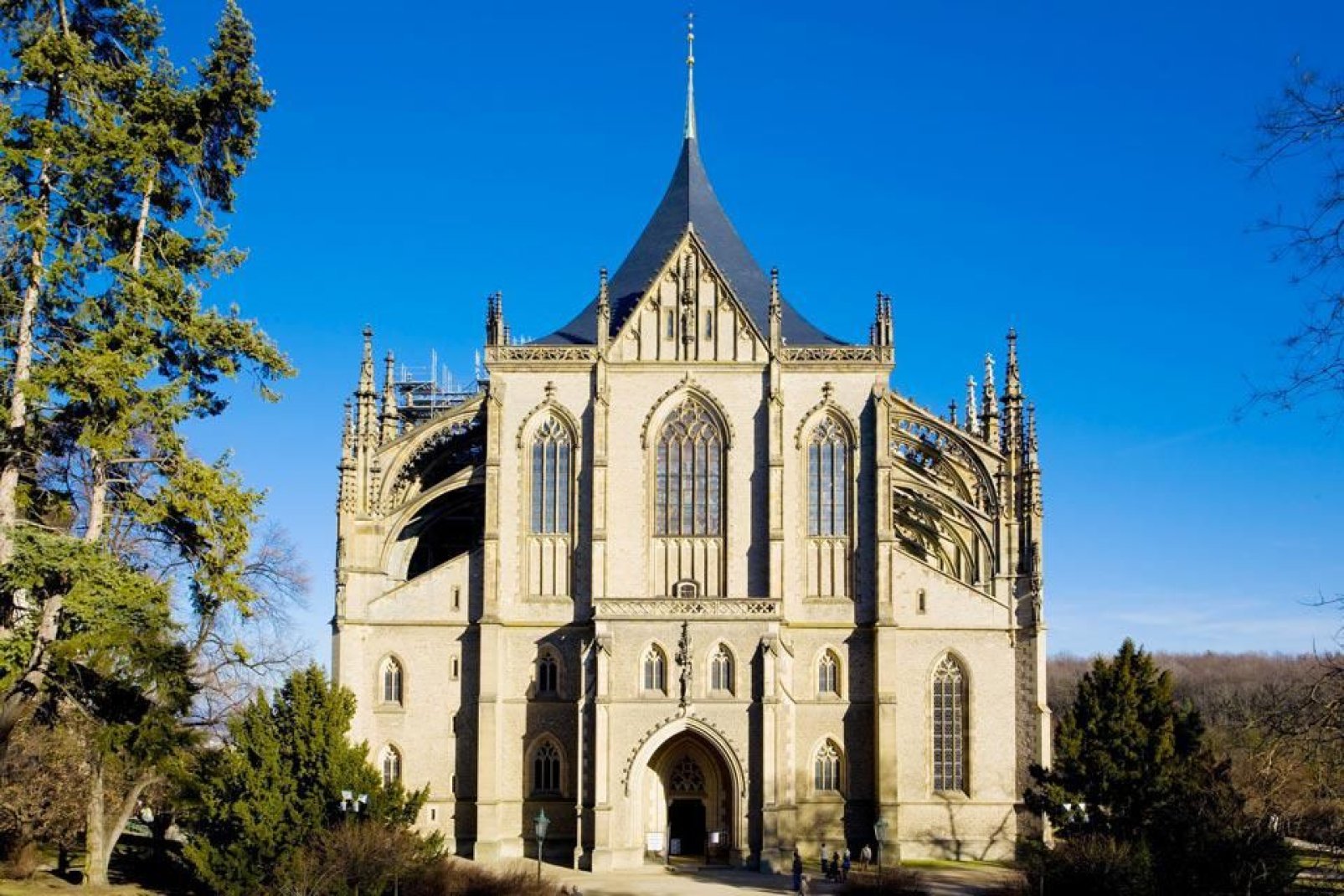 Una delle chiese gotiche più famose dell'Europa centrale. È classificata come patrimonio mondiale dall'Unesco.