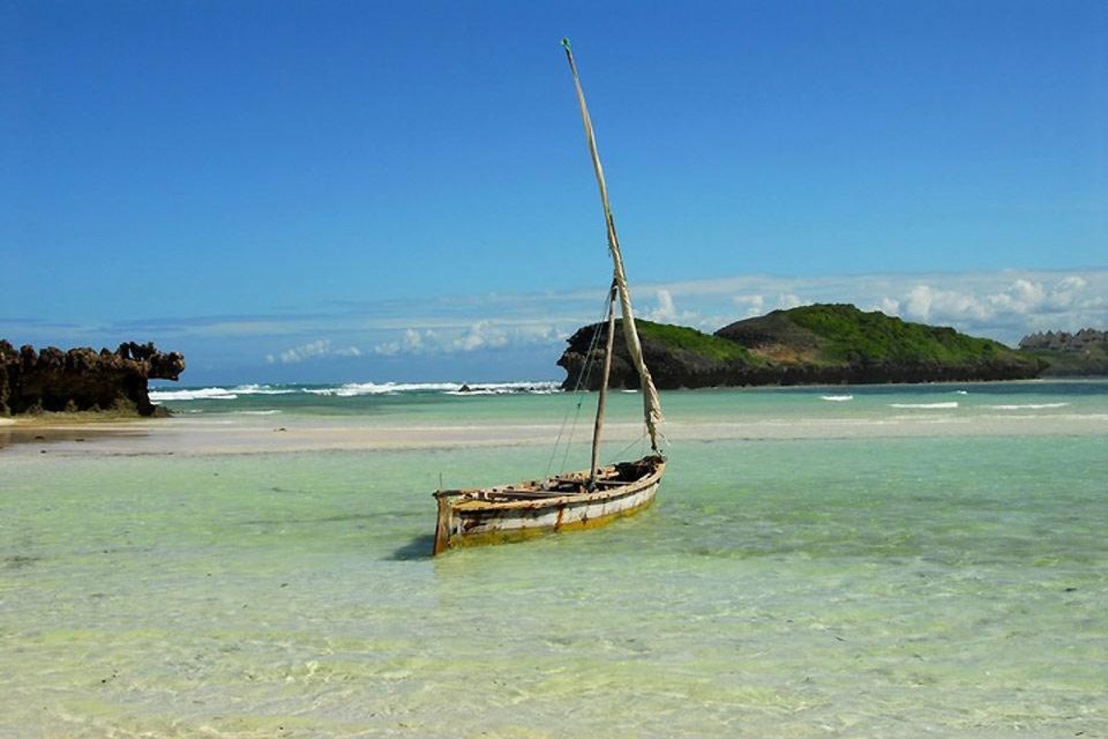 Malindi si trova al centro di una fascia di spiagge tropicali.