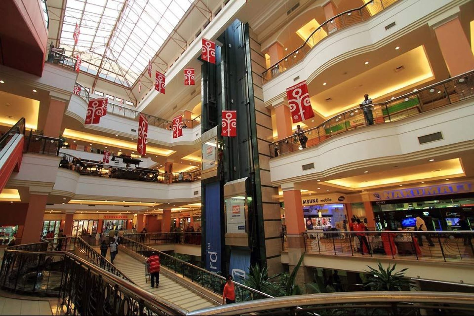 Dieses Einkaufszentrum ist das grte von Kenia.