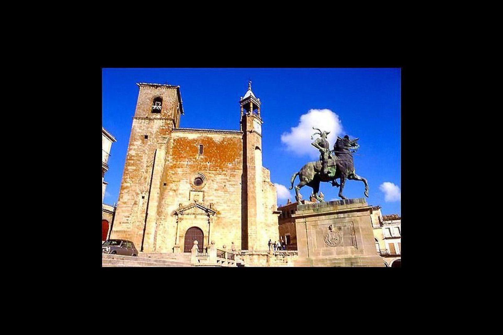 Trujillo est la plus charmante des villes de l'Extremadura, avec ses hôtels particuliers, ses tours et ses murailles du château extrêmement bien préservés depuis le XVIème siècle.