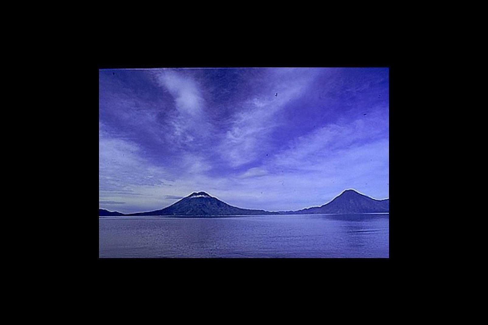 Panajachel ist eines der touristischen Zentren des Landes. Von hier aus hat man einen herrlichen Blick auf den See und die beiden Vulkane.