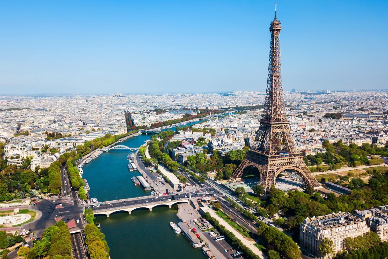 Avec 38 millions de touristes relevés en 2019, la capitale française peut se vanter d'être l'une des villes les plus visitées au monde.