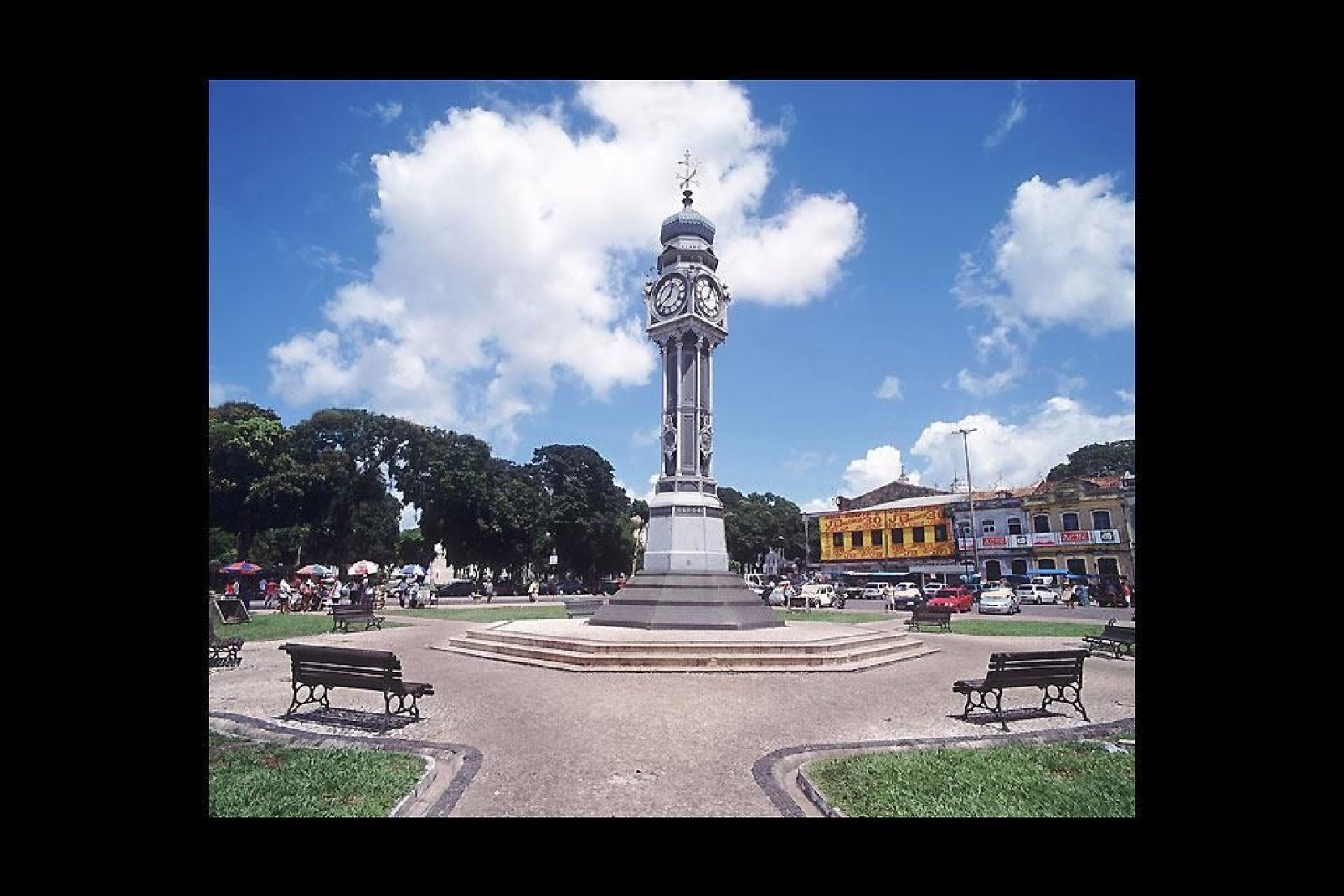 Die Praça do Relogio wurde 1930 gebaut.