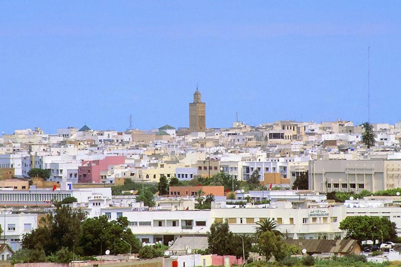 Rabat, una ciudad histórica, esconde numerosos tesoros en el seno de sus murallas. Mezquita, barrio judío, casba de los Oudaias...la ciudad vale la pena