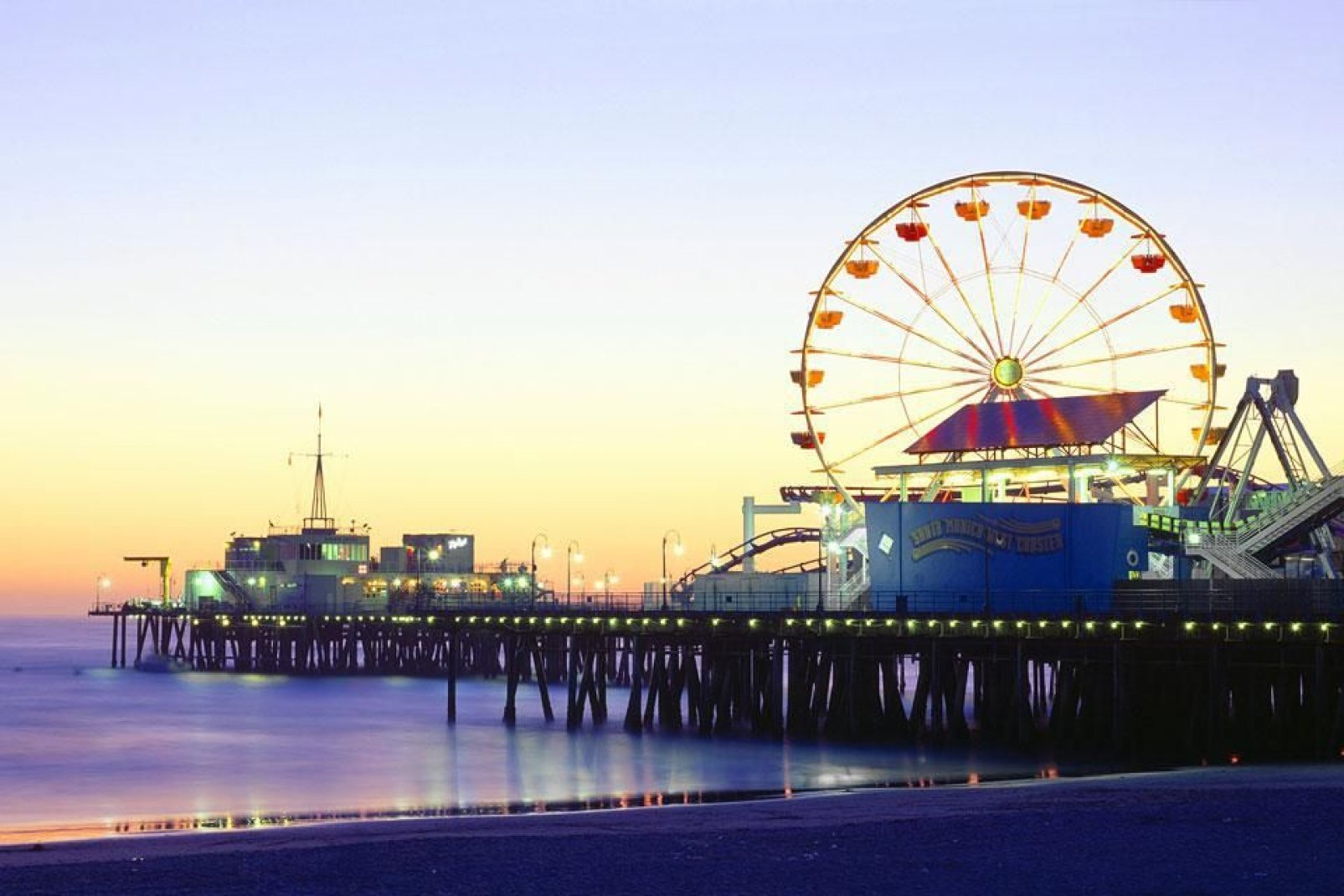 Partly because of its agreeable climate, Santa Monica had become a famed resort town by the early 20th century.