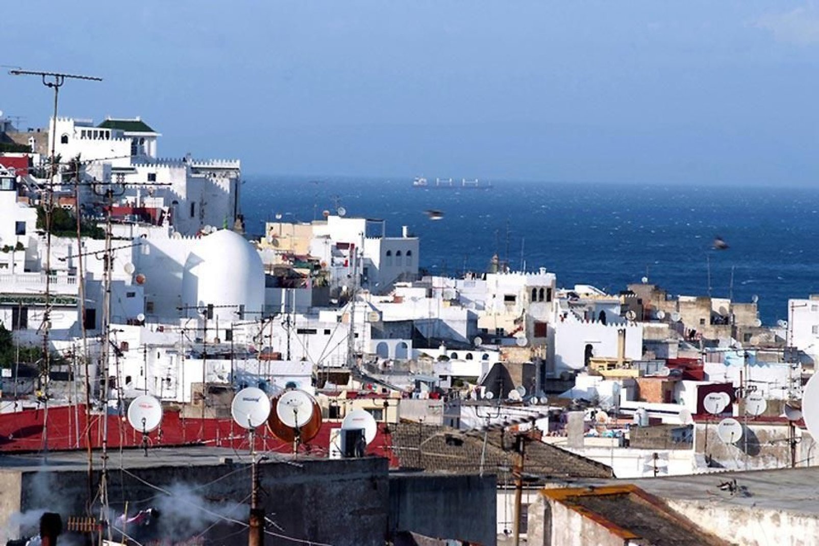 Città mitica il cui nome evoca lo splendore del passato, Tangeri non ha mai perso il suo fascino.