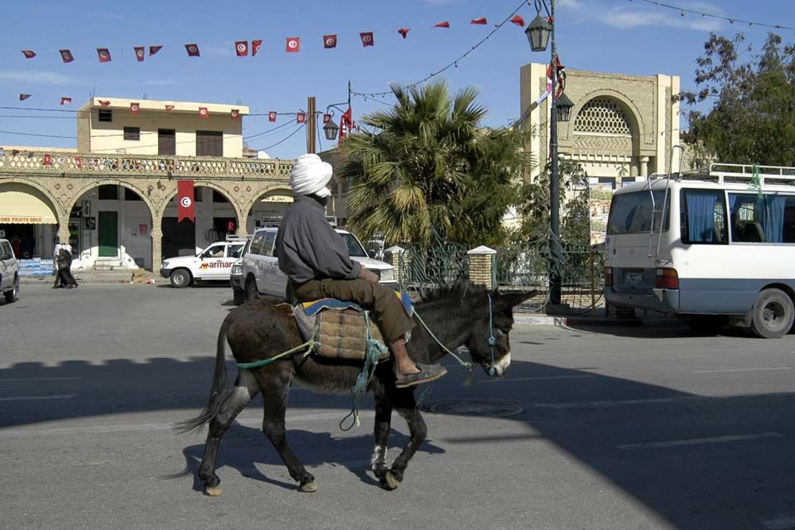 In der Gouvernoratshauptstadt Tozeur im Südwesten Tunesiens leben mehr als 70.000 Einwohner.