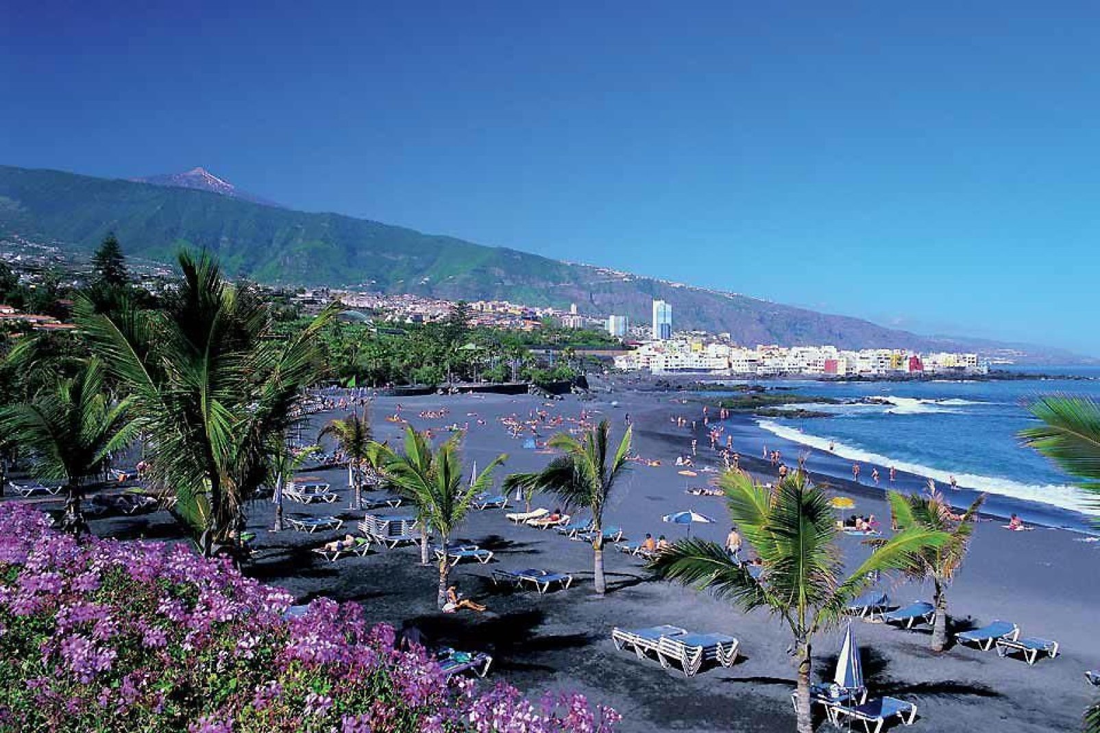 Surrounded by beautiful tropical gardens, Playa Jardin is unquestionably the most attractive and best equipped beach.