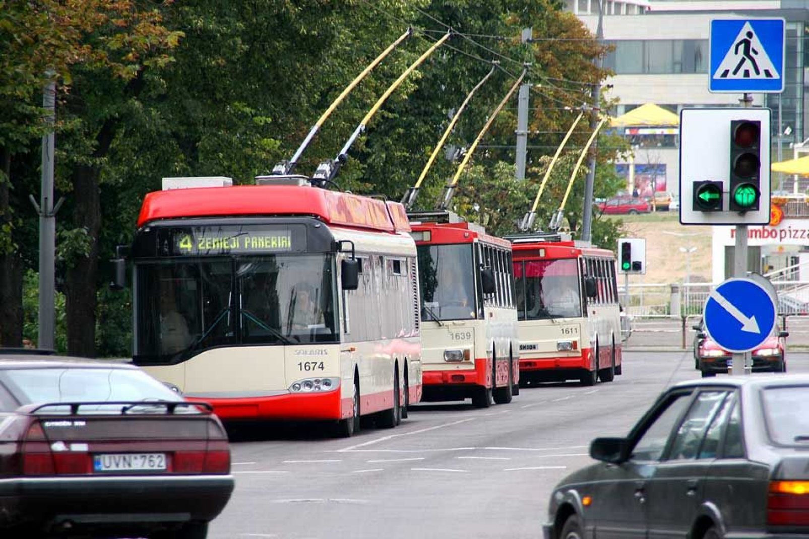 Auch wenn Bus und Straenbahn oft berfllt sind, so bietet Vilnius doch sehr praktische ffentliche Verkehrsverbindungen.