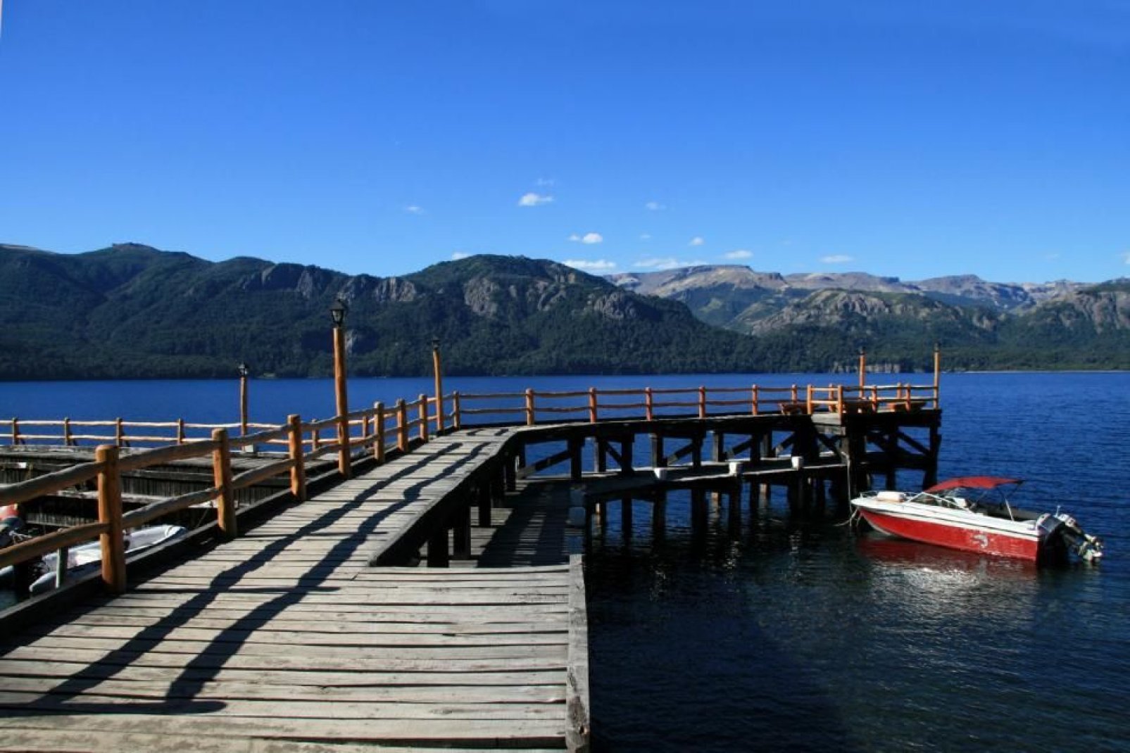 Die Seen um Bariloche bieten eine Vielzahl von Wassersportaktivitten.
