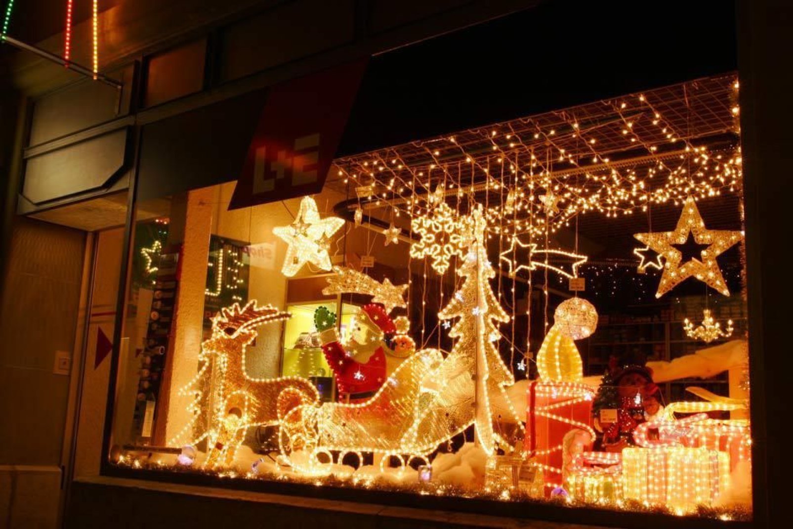 Il mercatino di Natale di Berna è conosciuto in tutta la Svizzera.