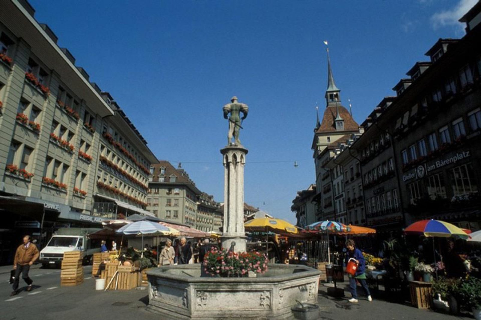 Berna es una ciudad con un tamaño perfecto y que invita a pasear.
