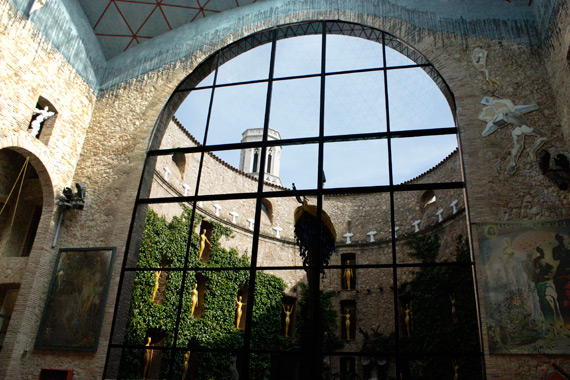 Figueres : le musée-mausolée de Dalì