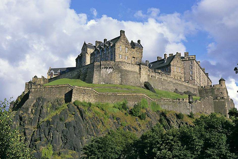 Эдинбургский замок внутри. Edinburgh Castle, Jamaica.