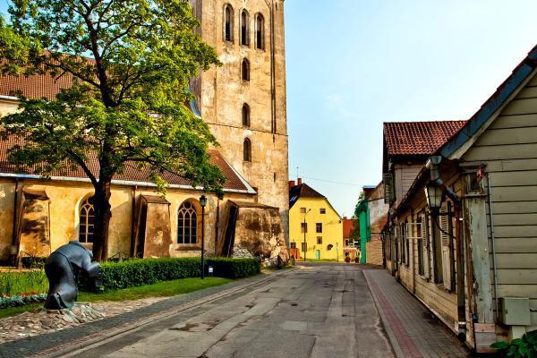 Tiempo En Cesis Letonia Mejor Epoca Para Viajar Easyviajar