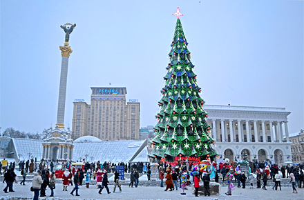 Immagini Natale Ucraino.Ucraina Un Natale Tra Grano E Canti Natale Altrove Curiosita Dal Mondo